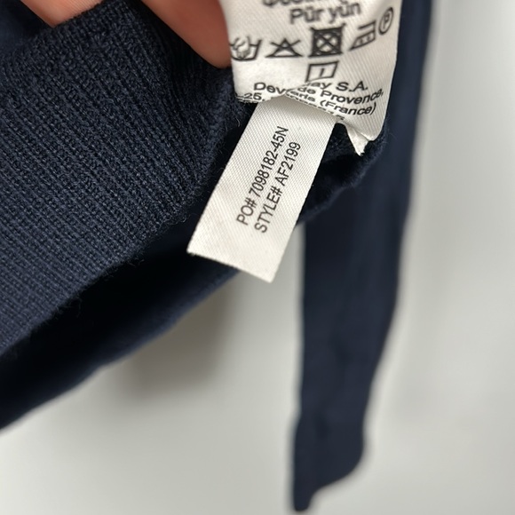 Lacoste Navy Merino Wool Turtleneck Sweater size 32 or XS- NWOT - Picture 7 of 12